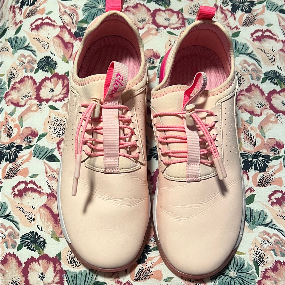 Clove Healthcare Shoe. Hot pink/Light Pink
